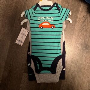 Carter’s outfit pack- brand new